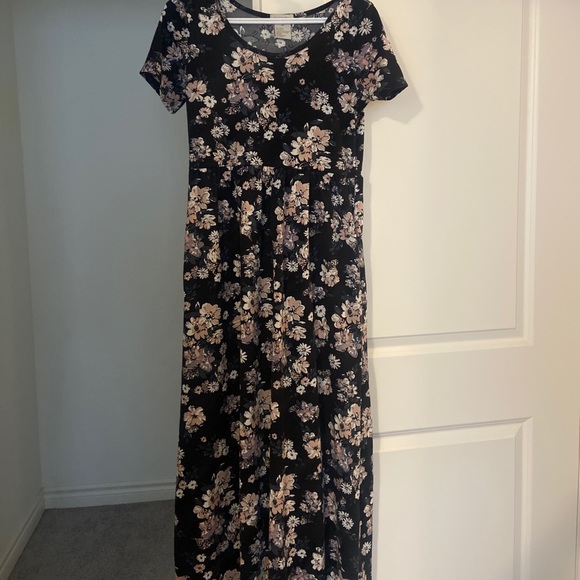 Floral Maxi Dress - Picture 1 of 1